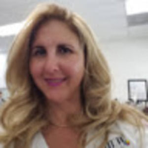 Meet your Posher, Iris